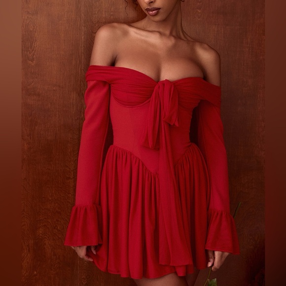 NWOT House of CB Alana Mini Dress in Red - Picture 2 of 8